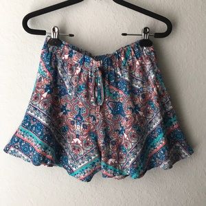 Flowy patterned shorts